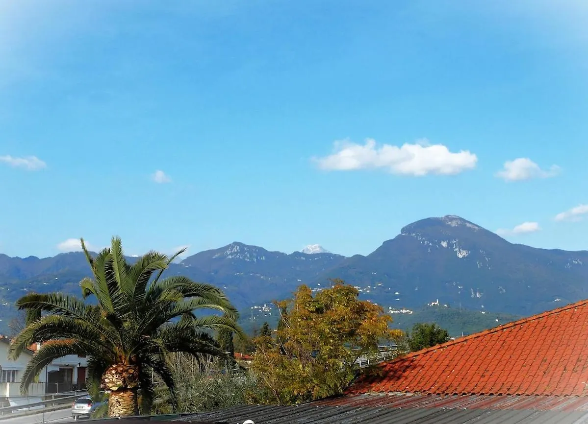 Casa Luminosa A 5 Min Dal Mare Apartment Lido di Camaiore