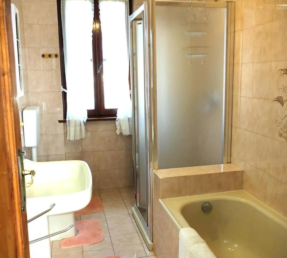 Casa Luminosa A 5 Min Dal Mare Apartment Lido di Camaiore